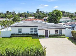 18362 NE 20th Pl N, Miami, FL 33179
