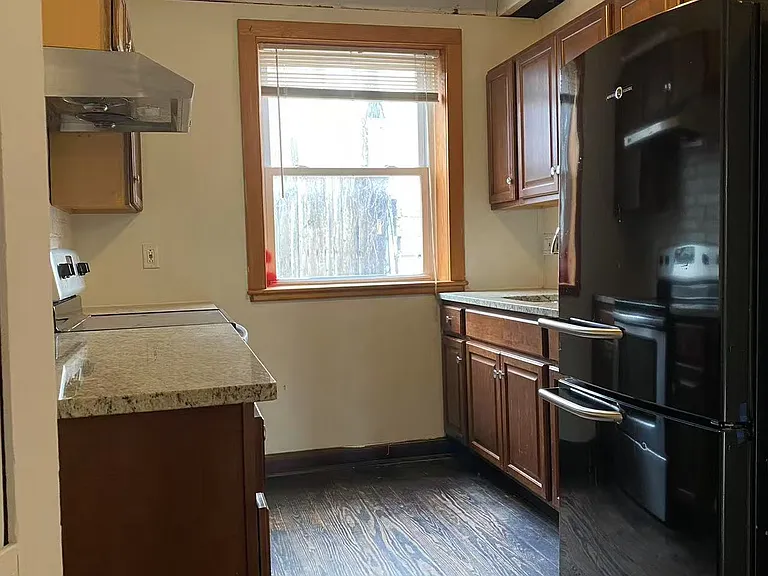 1113 Brandywine St — Photo 4