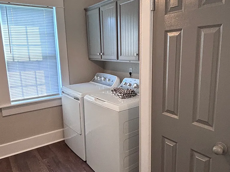 317 E Patti Page Blvd — Photo 40
