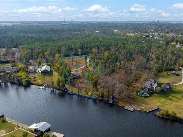 851 Baker Rd, Westlake, LA 70669