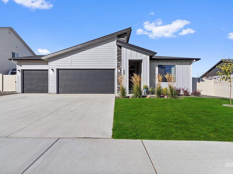 1st image of 309 Black Onyx Ave
