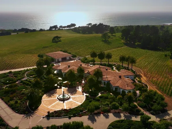 7292 Exotic Garden Dr, Cambria, CA 93428