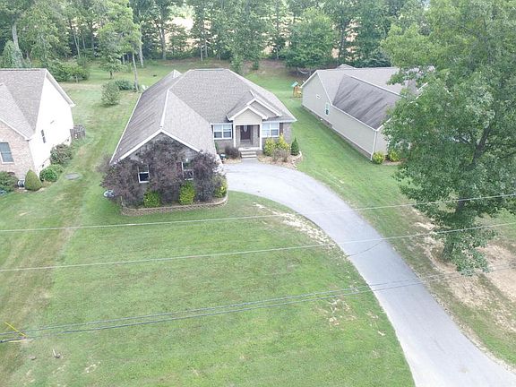 3rd image of 536 E Deer Creek Dr