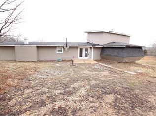 8165 Seminary Rd, Sullivan, MO 63080