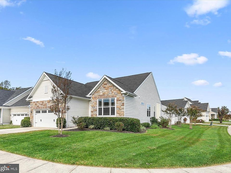 1st image of 32351 Preserve #327