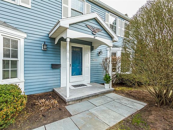 3rd image of 1 Hunters Pointe