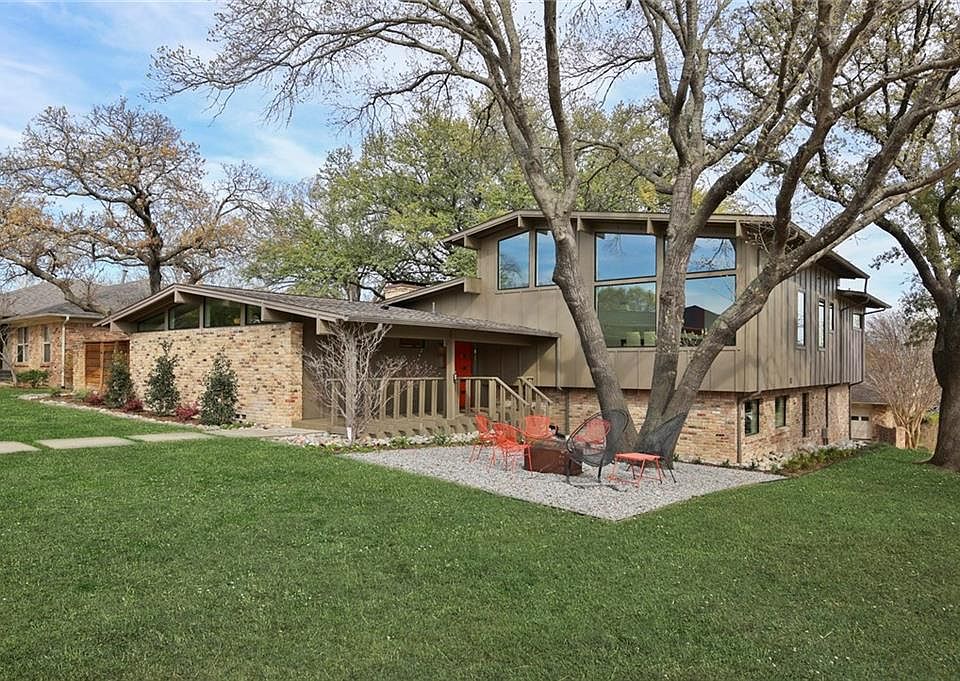 1st image of 9706 Parkford Dr