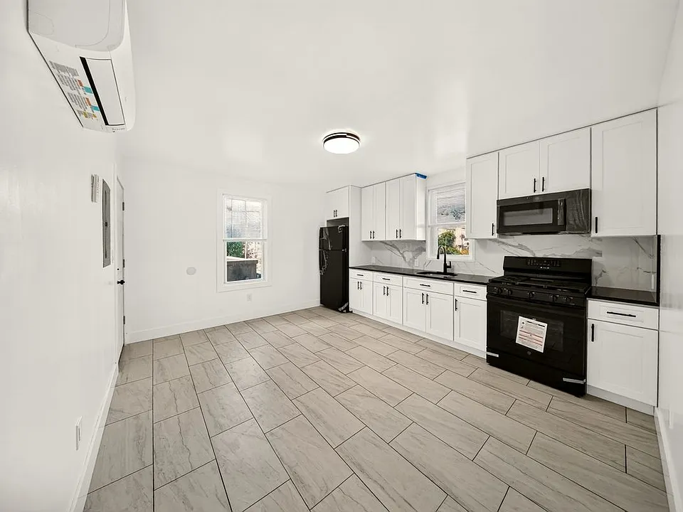 359 Park Ave #1
