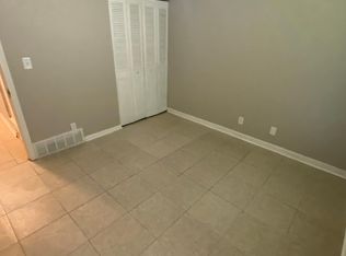 3809 Carpenter Dr APT 3, Louisville, KY 40229