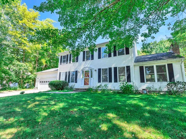 41 Smith Road, Goffstown, NH 03045