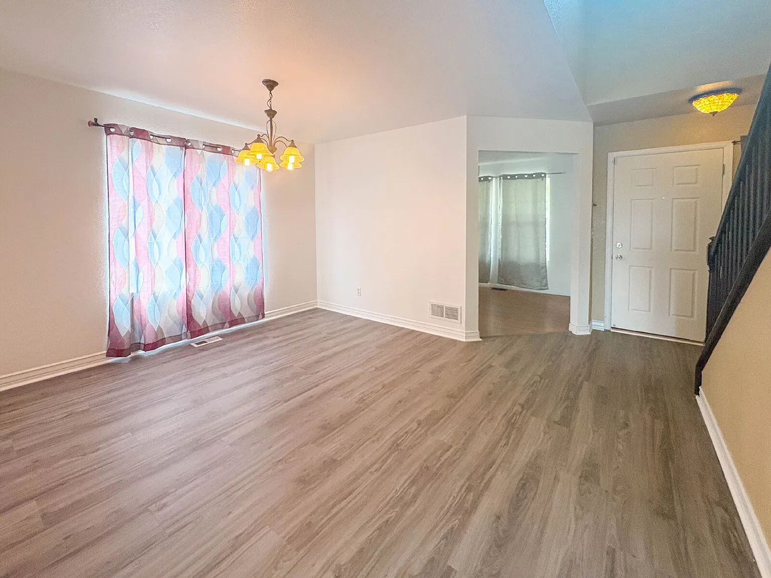 Huge Home with 2-car Garage — Photo 3
