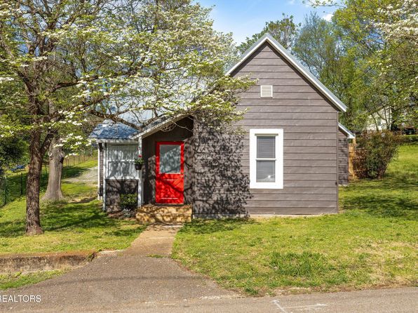 2214 Lincoln St, Knoxville, TN 37920