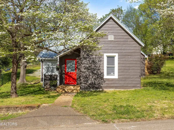 2214 Lincoln St, Knoxville, TN 37920