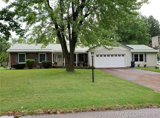 104 Lynn Ave, Eldon, MO 65026