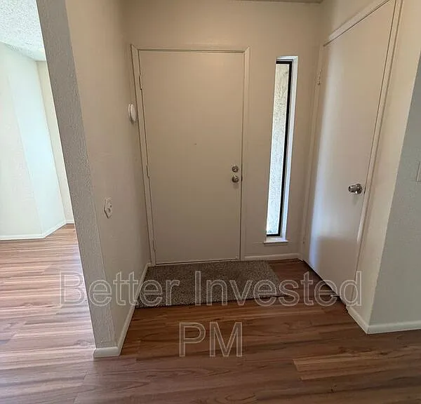 2808 Tachevah Dr — Photo 25