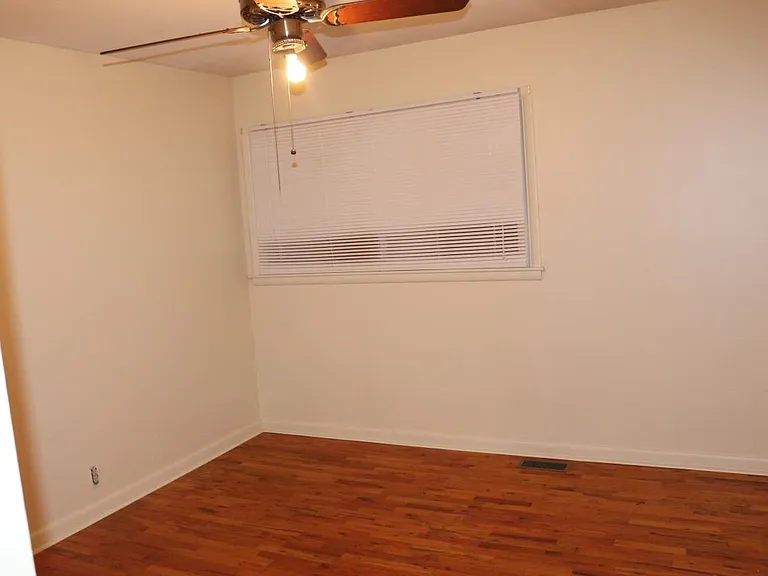722 E Park Lane St — Photo 11