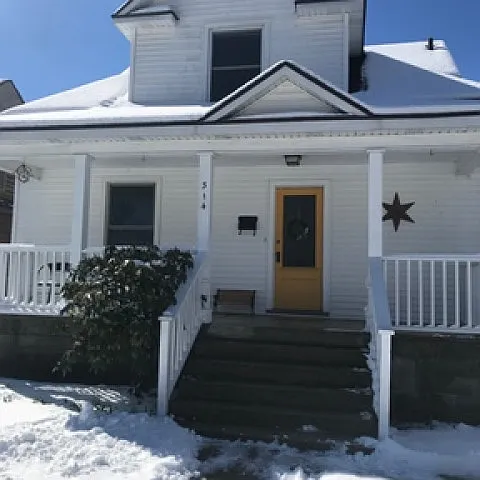 314 W 15th St — Photo 19