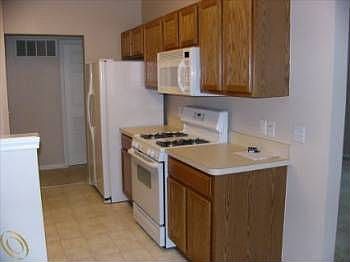 4th image of 26700 Kirkway Cir