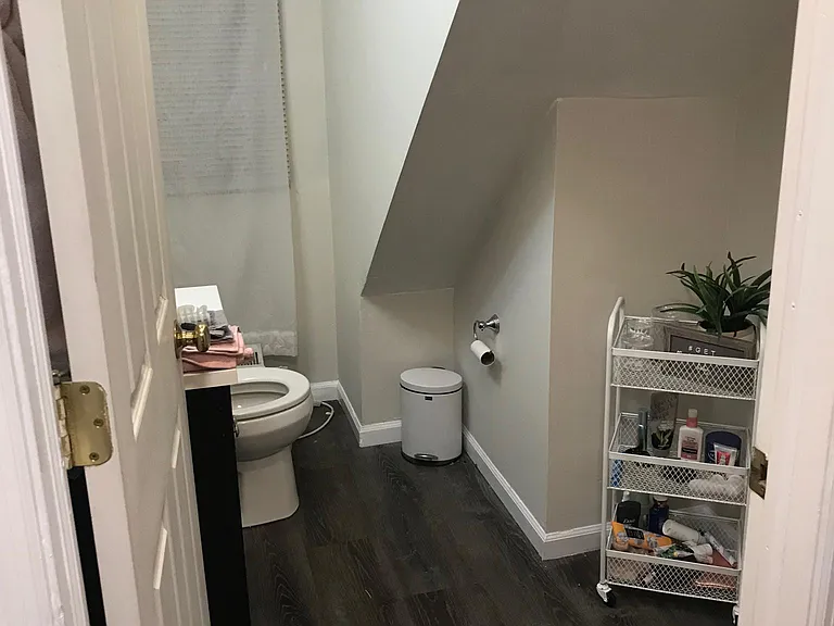 419 E Lane Ave — Photo 8