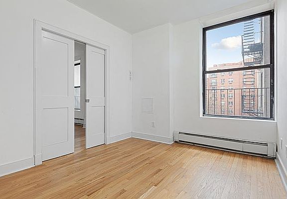 4th image of 2196 Frederick Douglass Blvd APT 2E