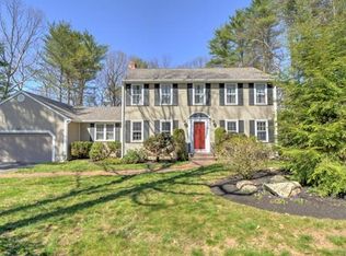 4 Sagamore Rd, Norfolk, MA 02056