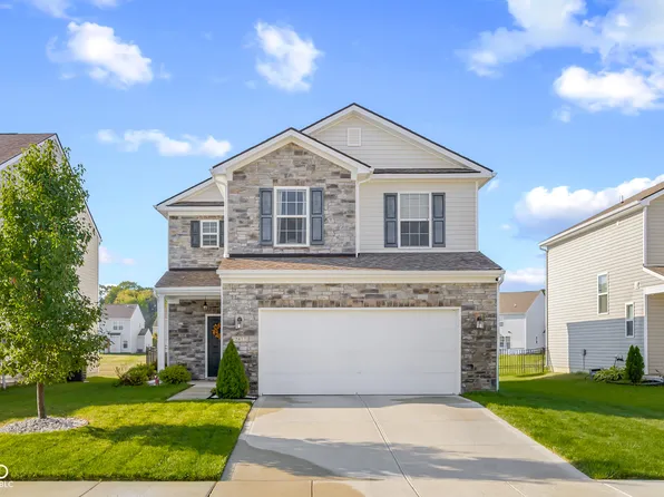 2437 Creekland Dr, Columbus, IN 47201