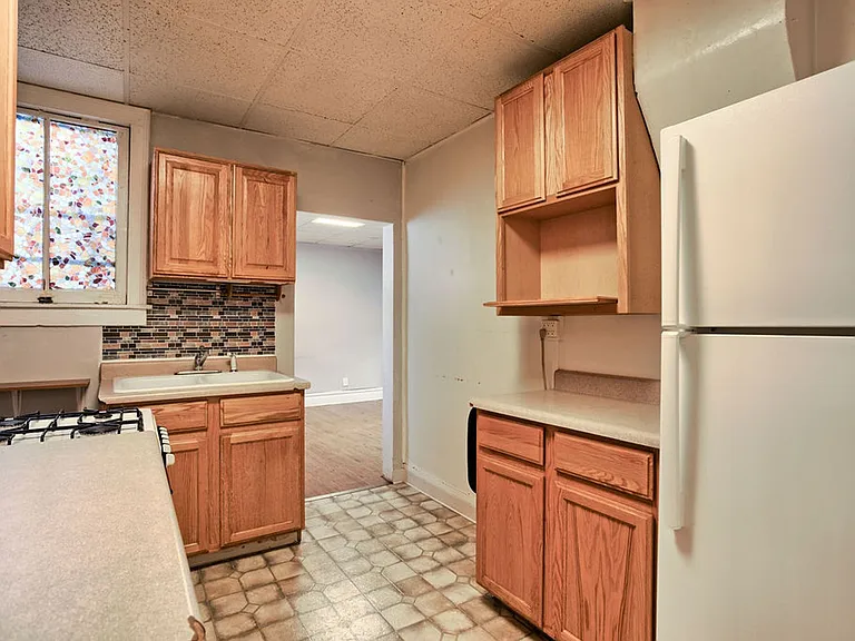 205 N Sherwood St #2 — Photo 11