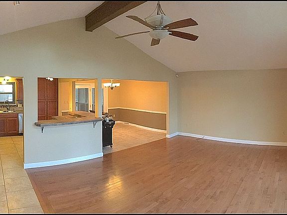 2nd image of 1613 Ledean Dr