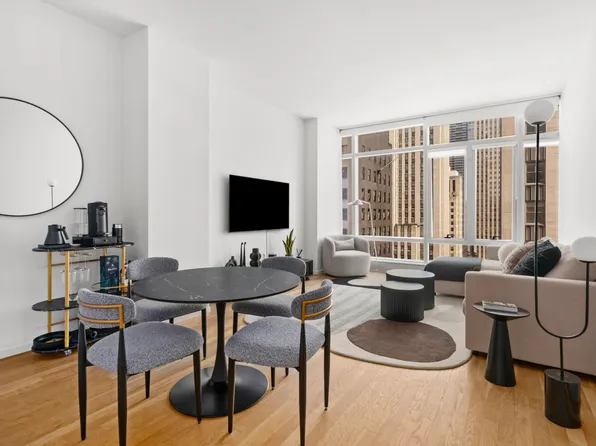 18 W 48th St, New York, NY