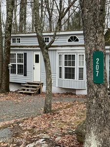 207 Shohola Pkwy S, Shohola, PA, 18458
