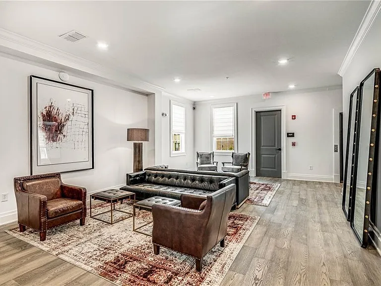 6562 Beacon Dr — Photo 27