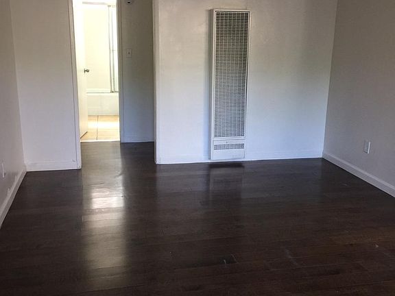 3rd image of 12815 Pacific Ave APT 2