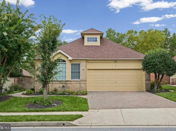 6 Stone Gate Ct, Pikesville, MD 21208