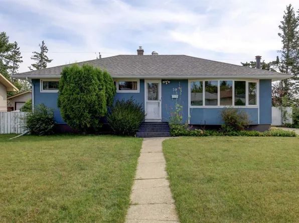 50 Thornlee Cres NW, Calgary, AB T2K 2W3