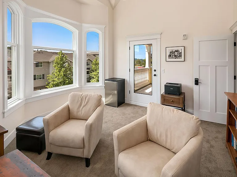 5414 Delridge Way SW #B — Photo 10