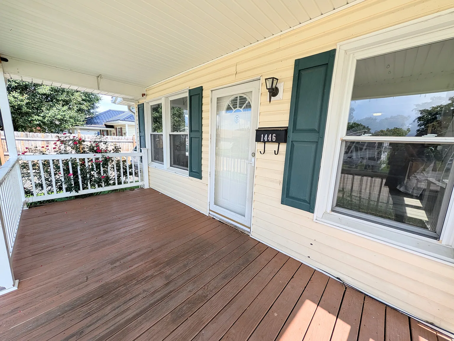 1446 E Sevier Ave — Photo 3