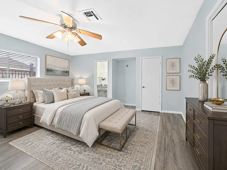 10623 Wickersham Ln — Photo 24