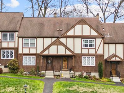 15 Derbyshire #15, Derby, CT, 06418