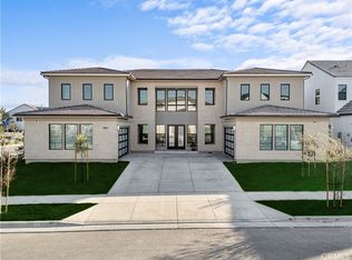 24152 W Corte Ala, Valencia, CA 91354