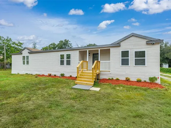 9902 Seven Roads Pl, Thonotosassa, FL 33592