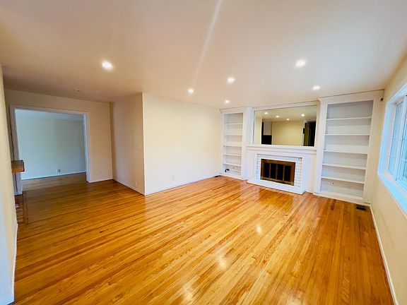 3rd image of 143 Smithwood St