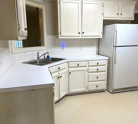 5th image of 4914 Northeaster Drive