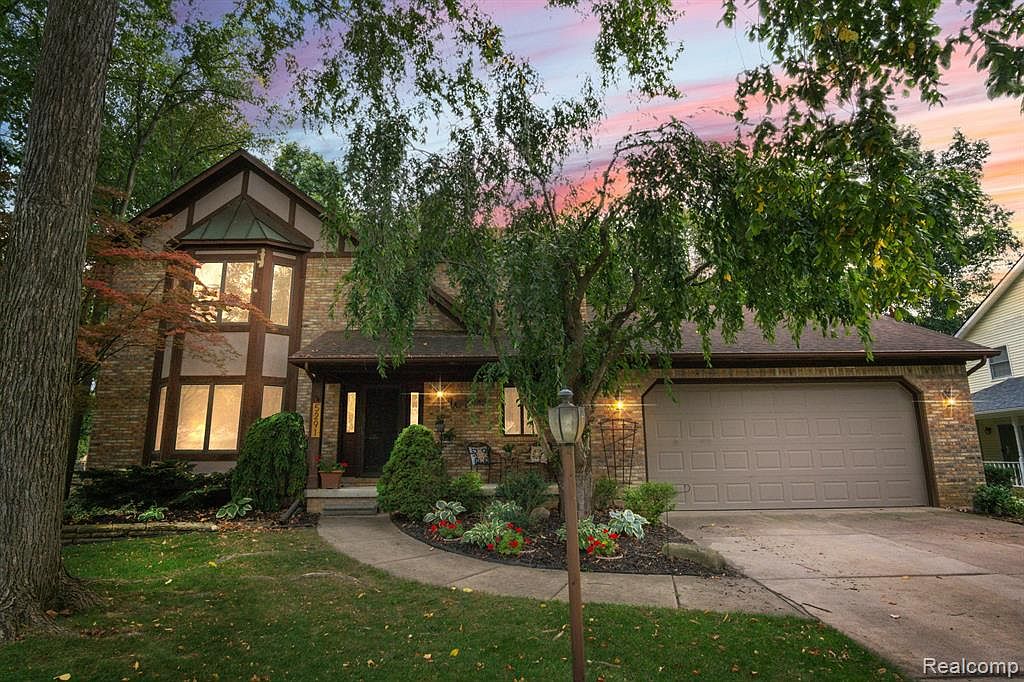 5291 Copley Square Rd, Grand Blanc, MI 48439 Zillow