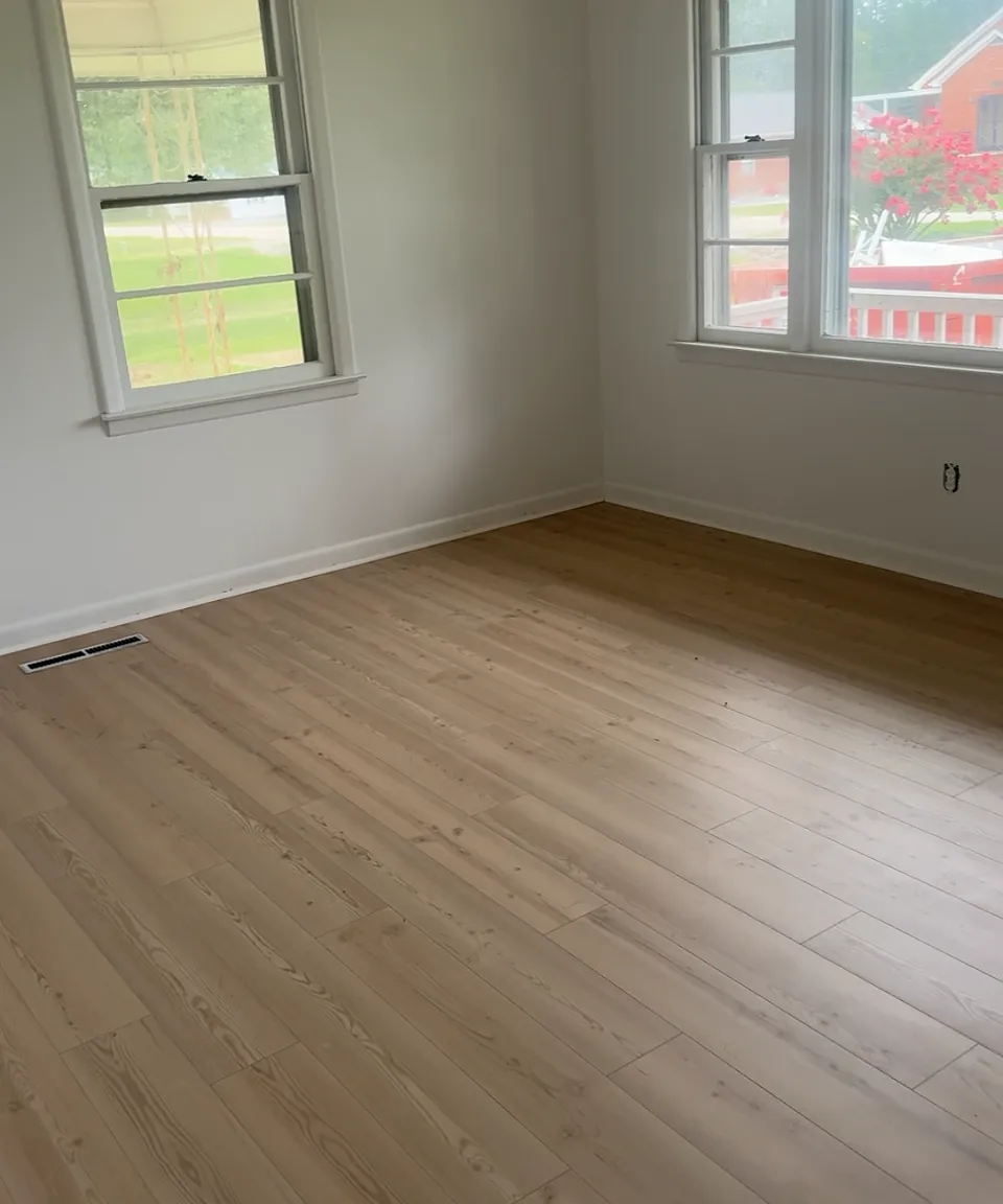 3 bed, 1104 sqft, $1,695 — Photo 2