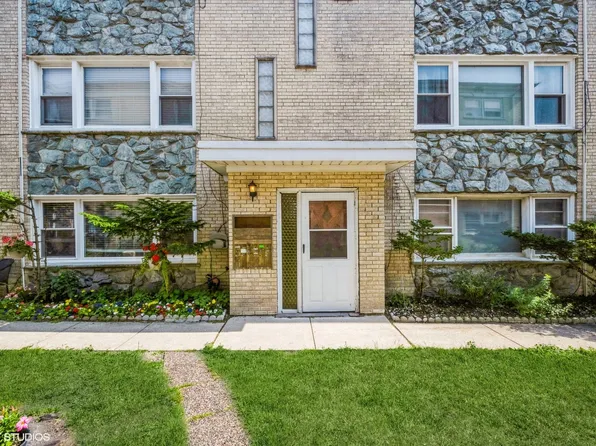5231 N Potawatomie Ave APT 1W, Chicago, IL 60656
