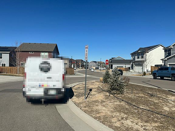 4th image of 731 N Vandriver Way