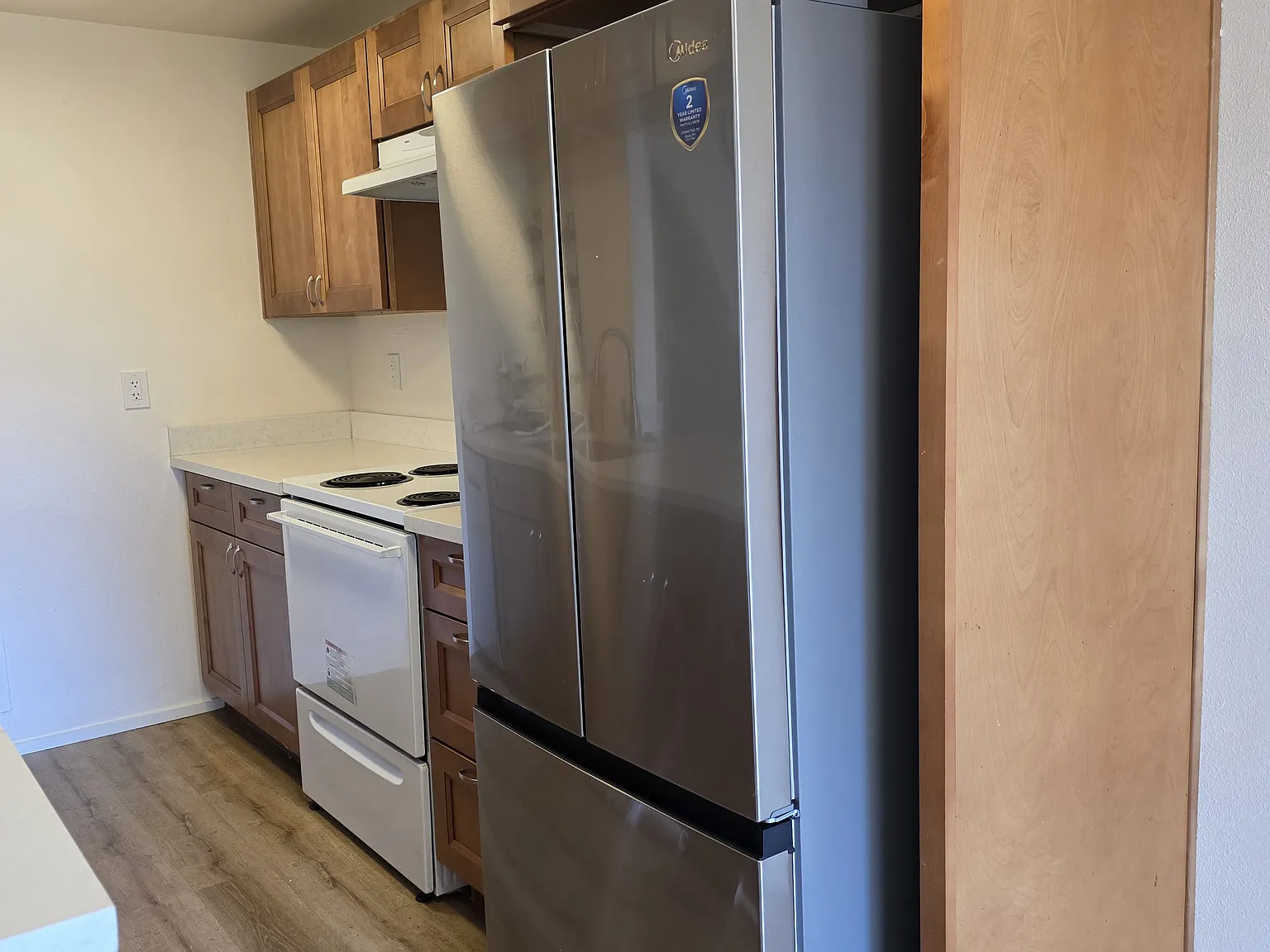2 bed, 1050 sqft, $1,650 — Photo 2