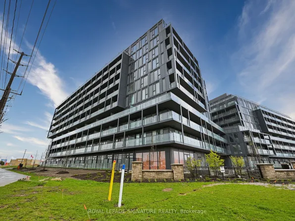 3200 Dakota Cmn, Burlington, ON