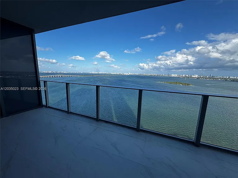 700 NE 24th St #2206 — Photo 14