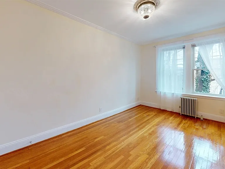 311 Tappan St #3 — Photo 34